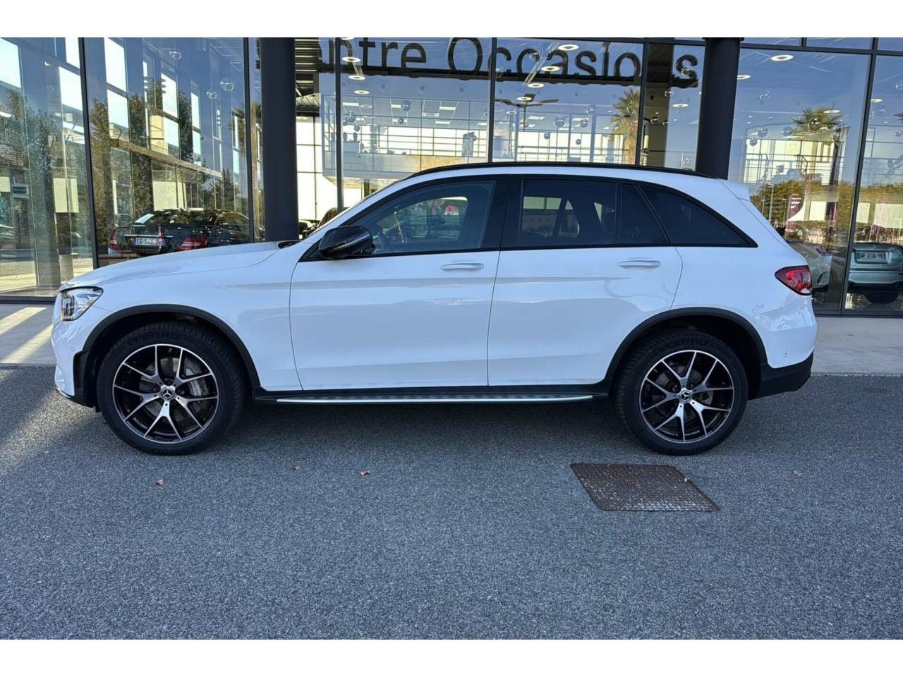 Photo du v&eacute;hicule 3 / 10