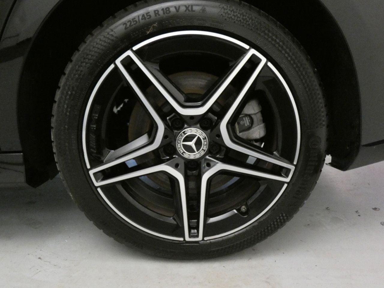 Photo du v&eacute;hicule 9 / 18