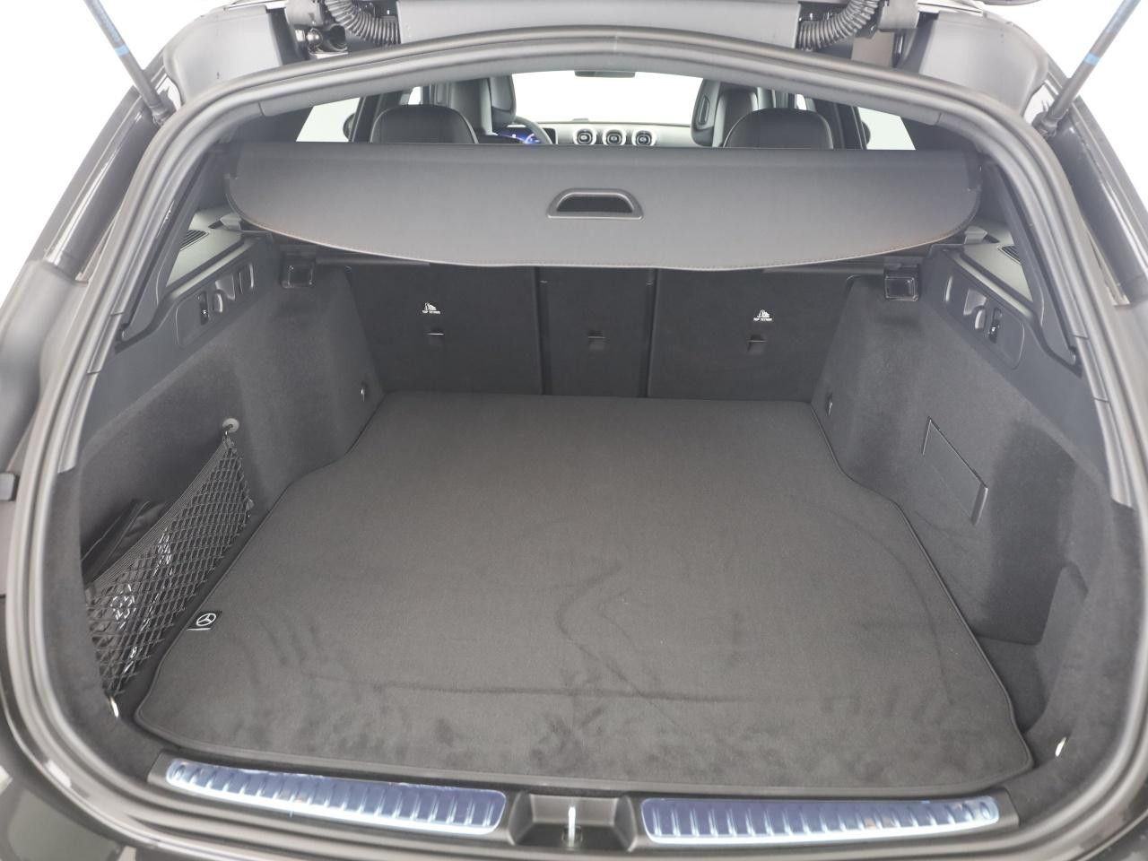 Mercedes-Benz C-Klasse – Bild 15