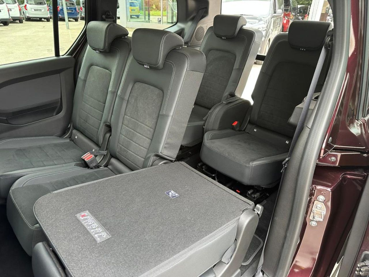 Mercedes-Benz EQT – Bild 14