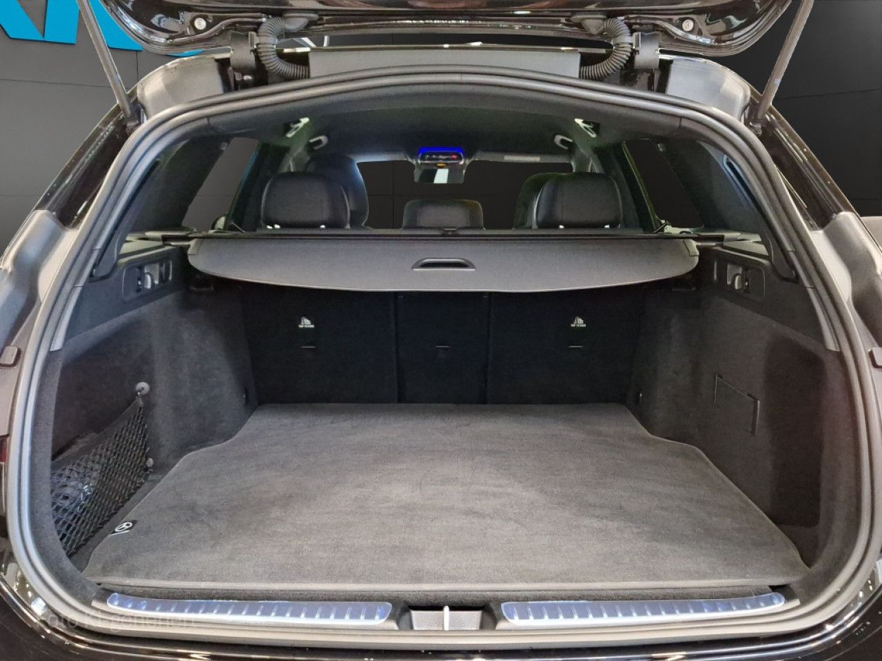 Mercedes-Benz C-Klasse – Bild 11