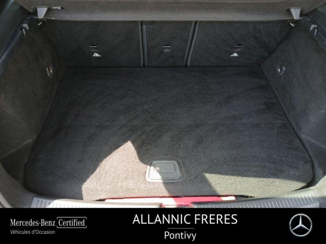 Photo du v&eacute;hicule 12 / 18