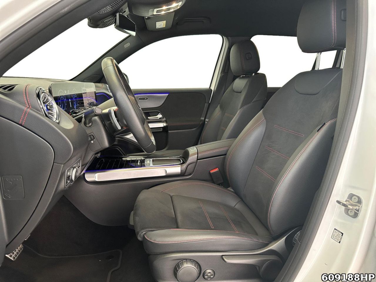 Mercedes-Benz EQB – Bild 13