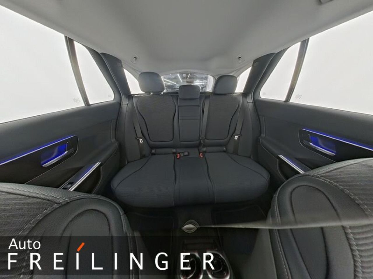 Mercedes-Benz C-Klasse – Bild 9