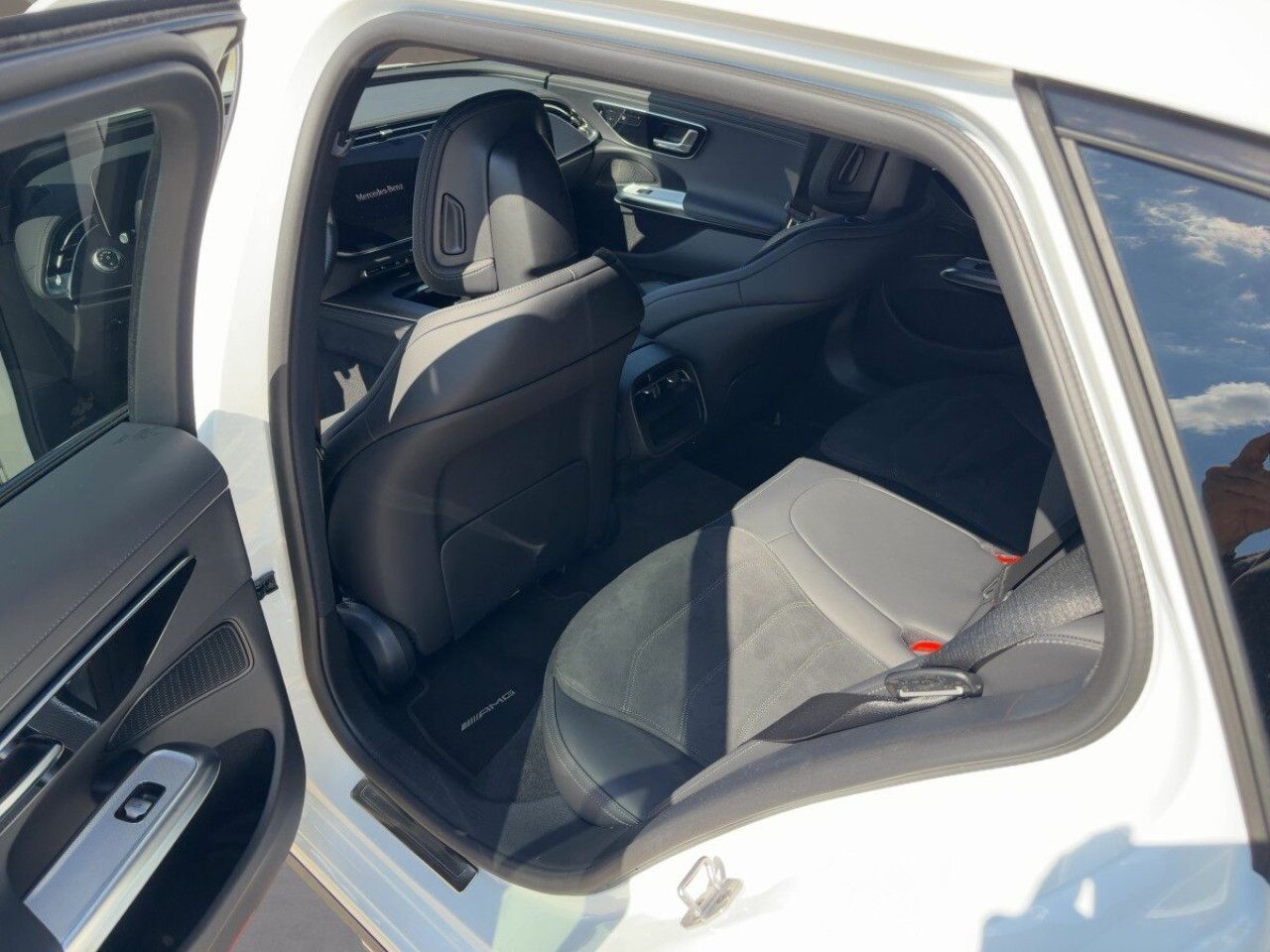 Mercedes-Benz E-Klasse – Bild 7