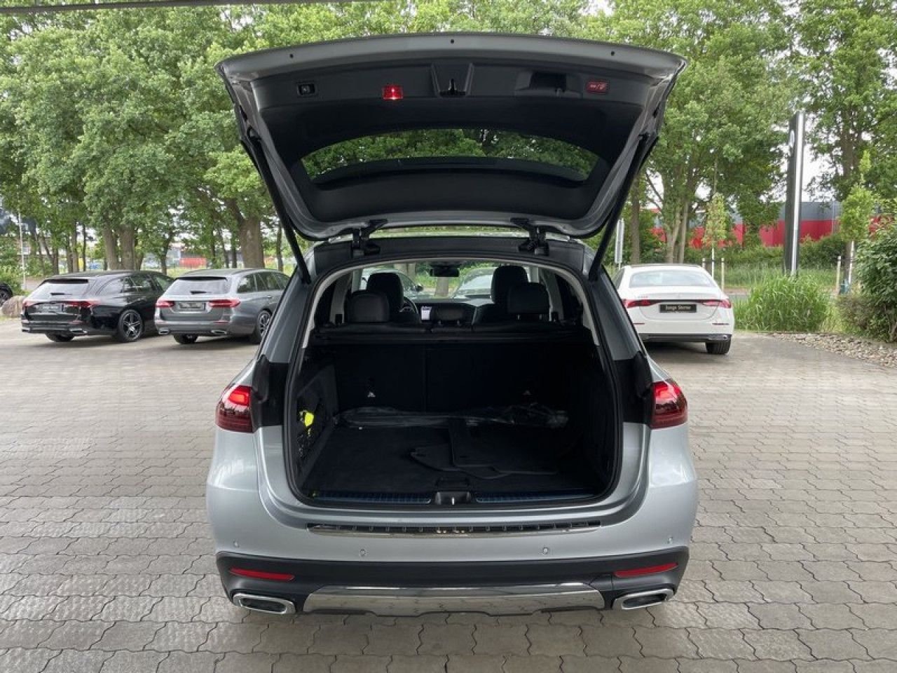 Fahrzeugbild 11 / 12