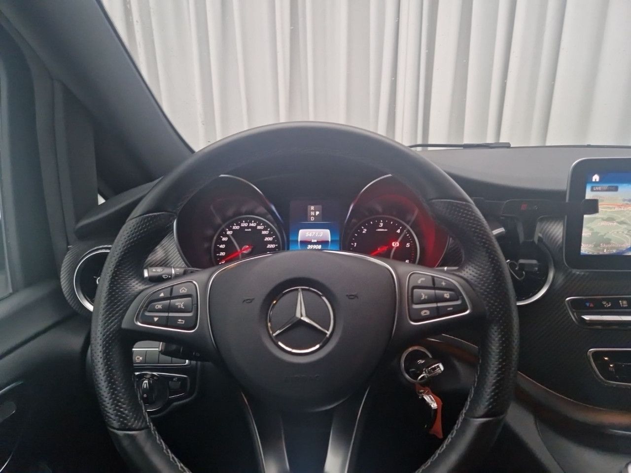 Fahrzeugbild 16 / 24