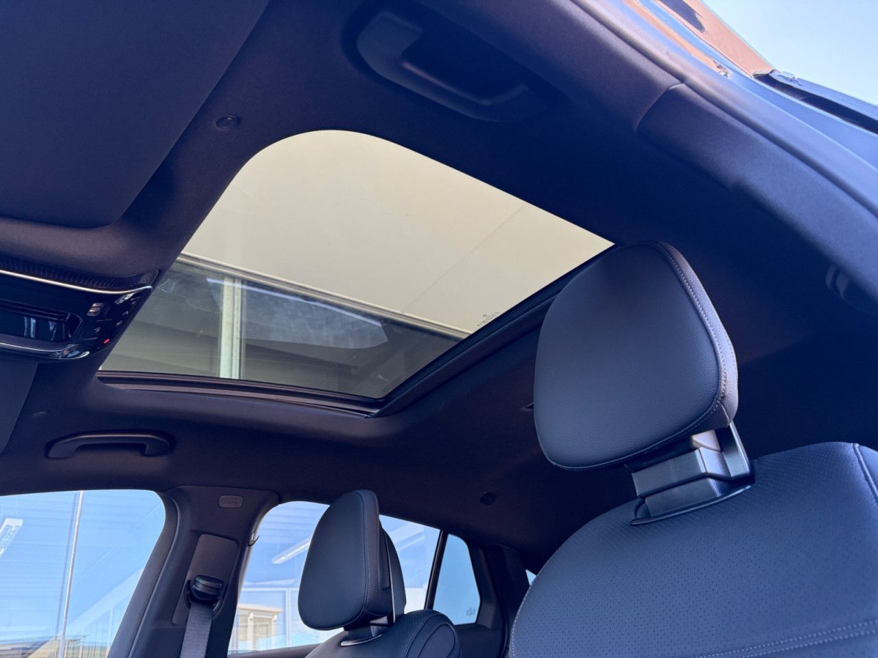 Mercedes-Benz GLC – Bild 15
