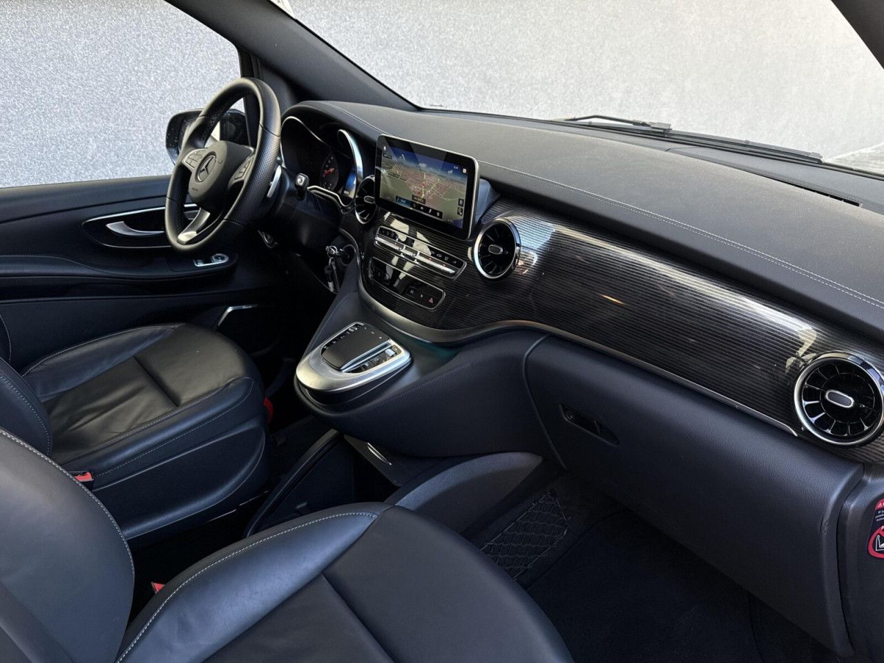 Zdjęcie pojazdu 14 / 24