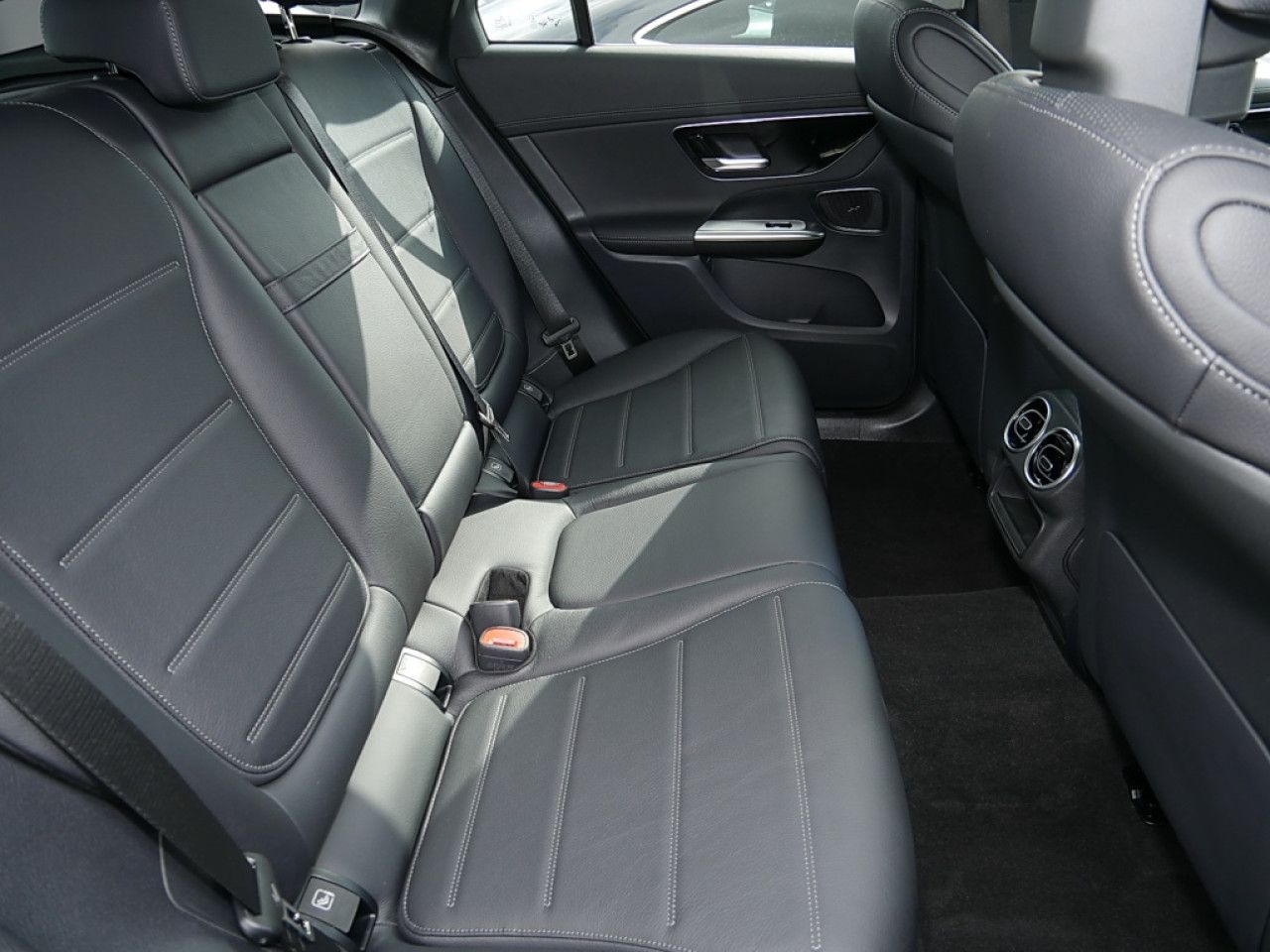 Mercedes-Benz GLC – Bild 7