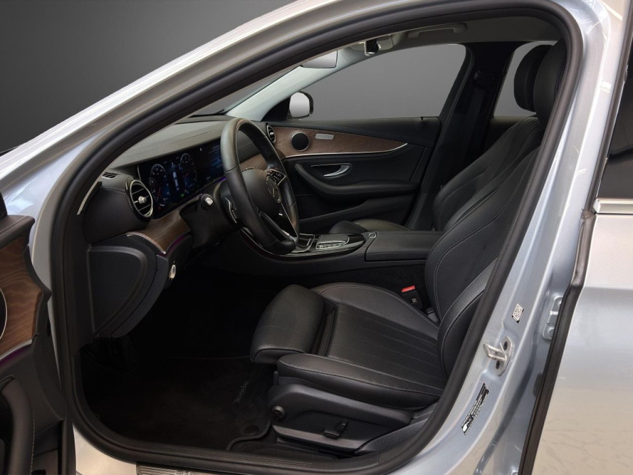 Mercedes-Benz E-Klasse – Bild 7