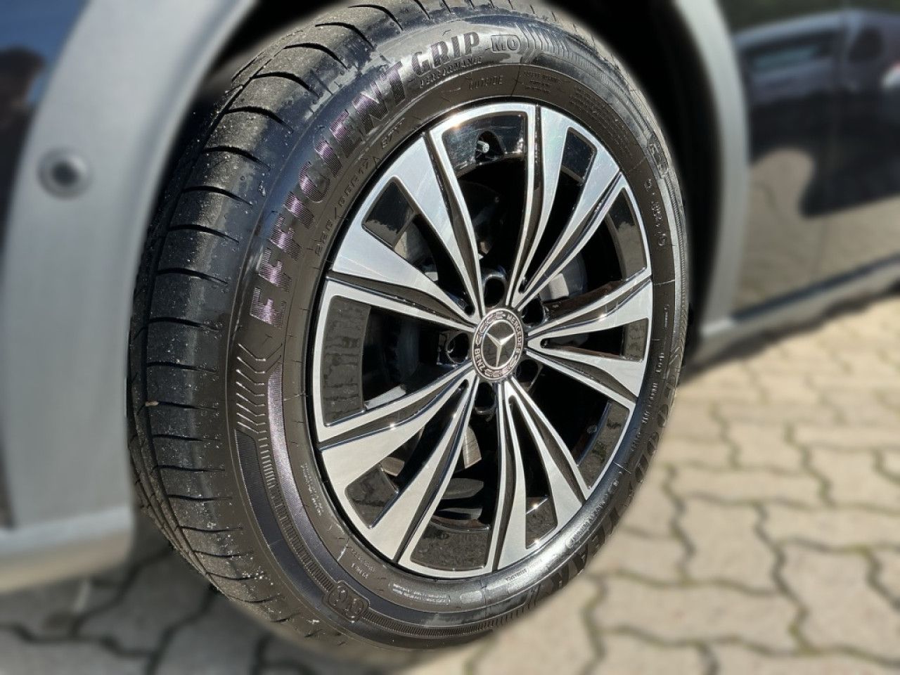 Mercedes-Benz C-Klasse – Bild 14
