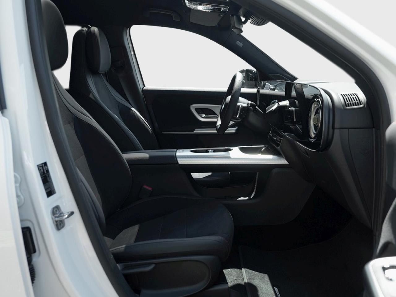 Mercedes-Benz GLB – Bild 9