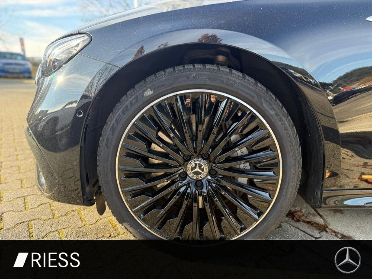 Mercedes-Benz E-Klasse – Bild 3