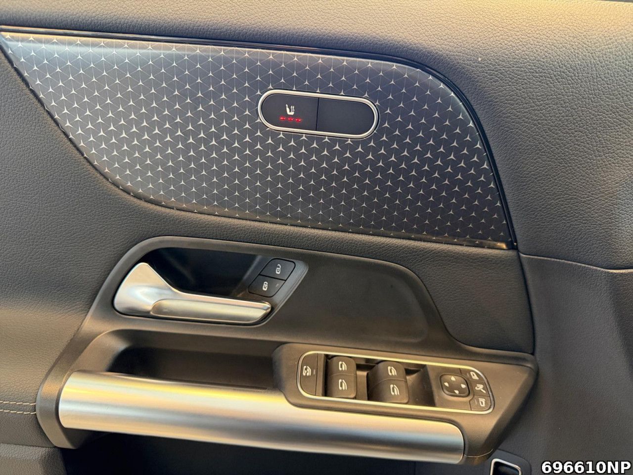 Fahrzeugbild 14 / 15