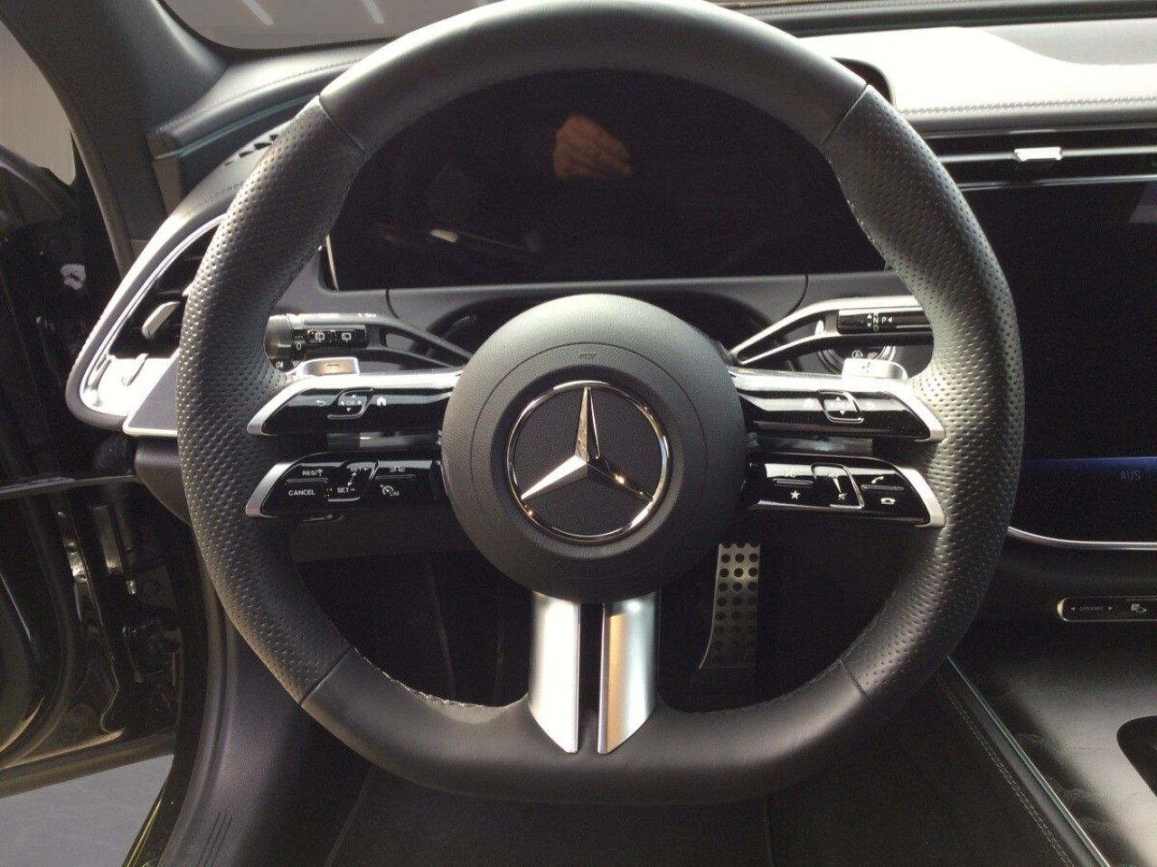 Mercedes-Benz E-Klasse – Bild 9