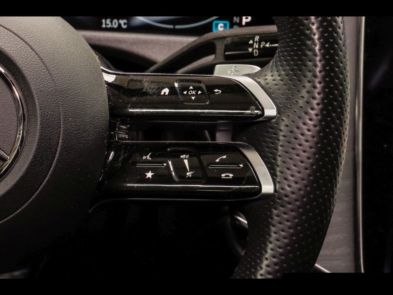 Mercedes-Benz E-Klasse – Bild 17