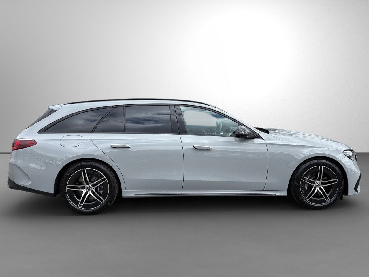 Mercedes-Benz E-Klasse – Bild 8