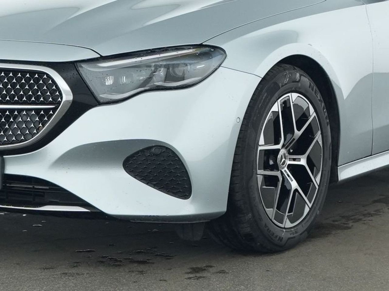 Mercedes-Benz E-Klasse – Bild 3