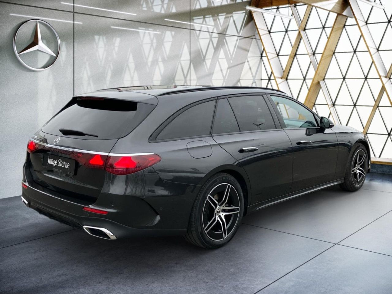 Mercedes-Benz E-Klasse – Bild 14