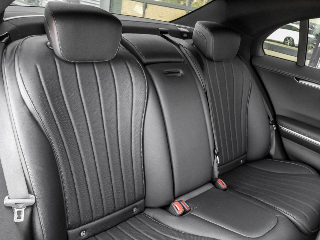Mercedes-Benz S-Klasse – Bild 3