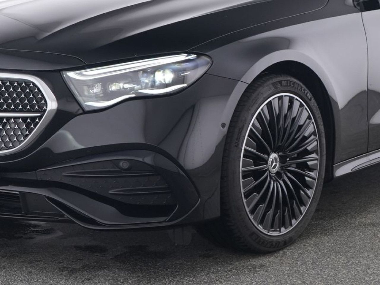 Mercedes-Benz E-Klasse – Bild 2