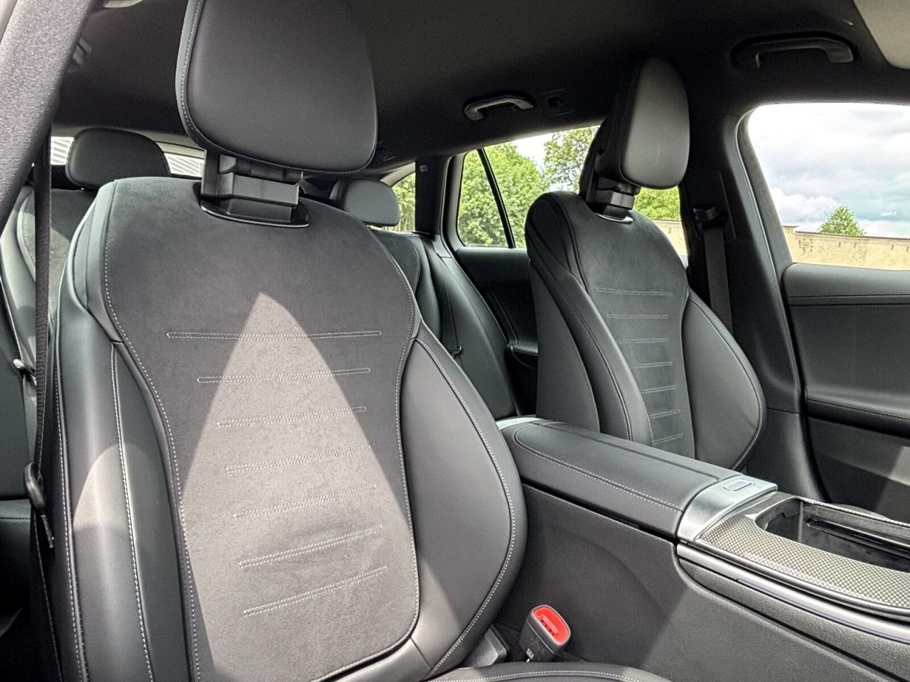 Mercedes-Benz C-Klasse – Bild 16