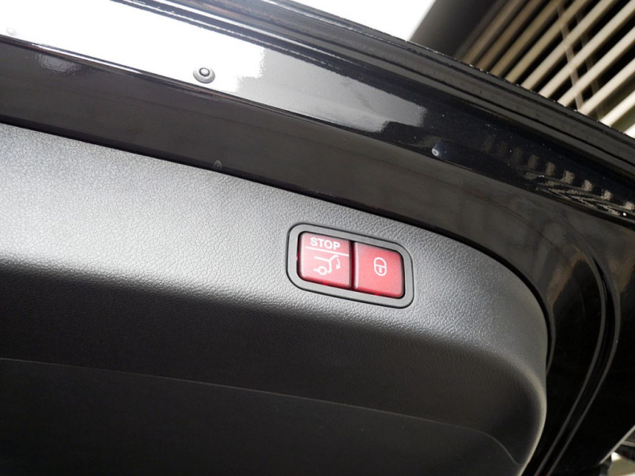 Mercedes-Benz GLB – Bild 8