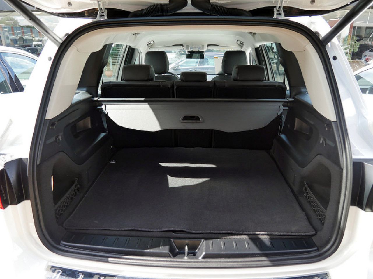 Mercedes-Benz GLB – Bild 10