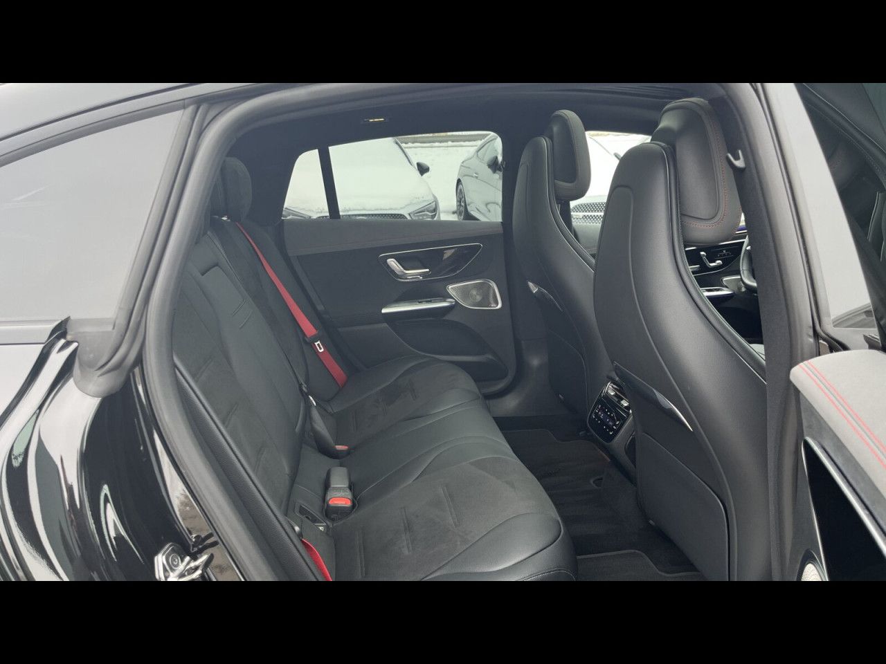 Fahrzeugbild 26 / 30