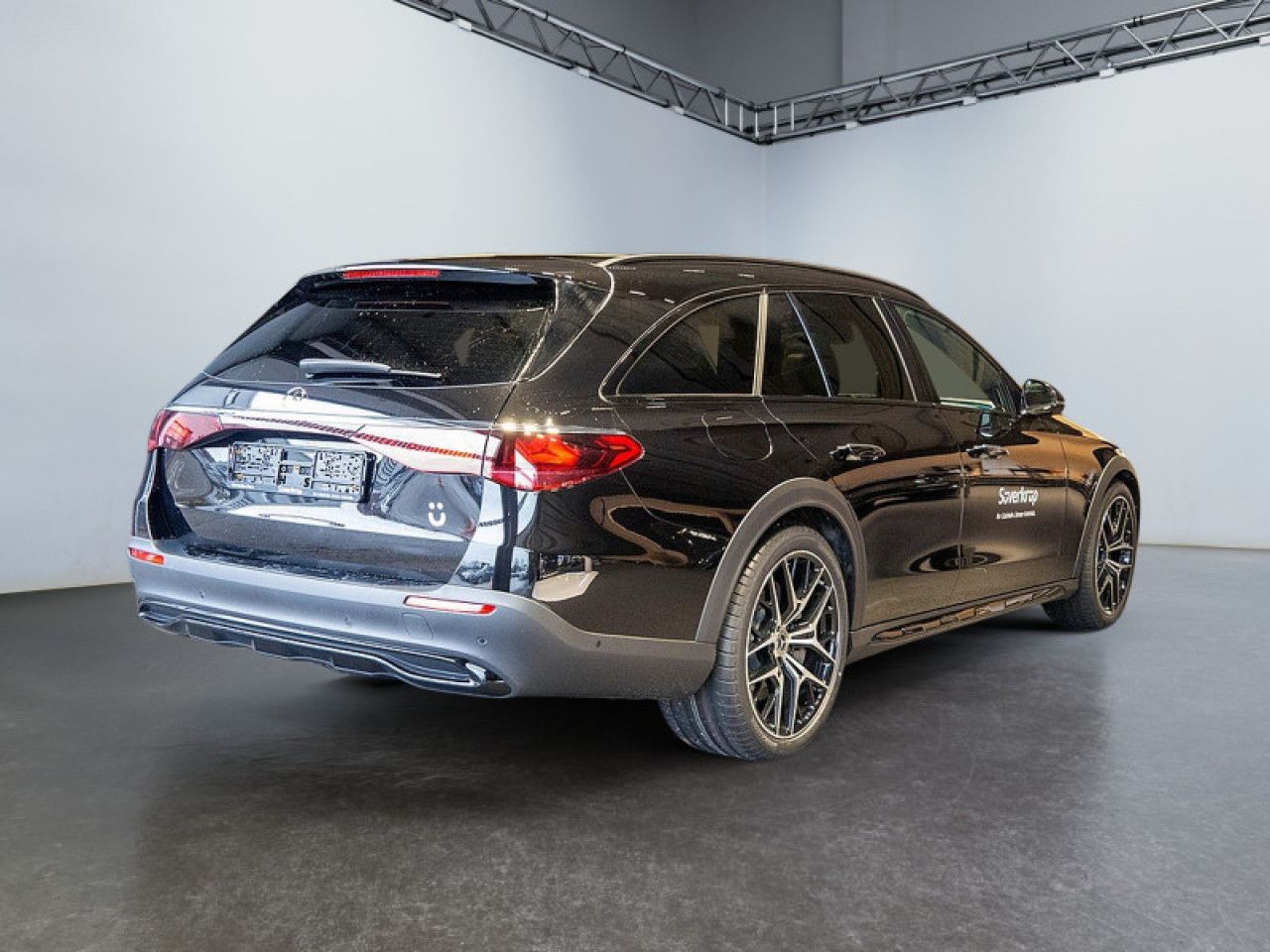 Mercedes-Benz E-Klasse – Bild 3