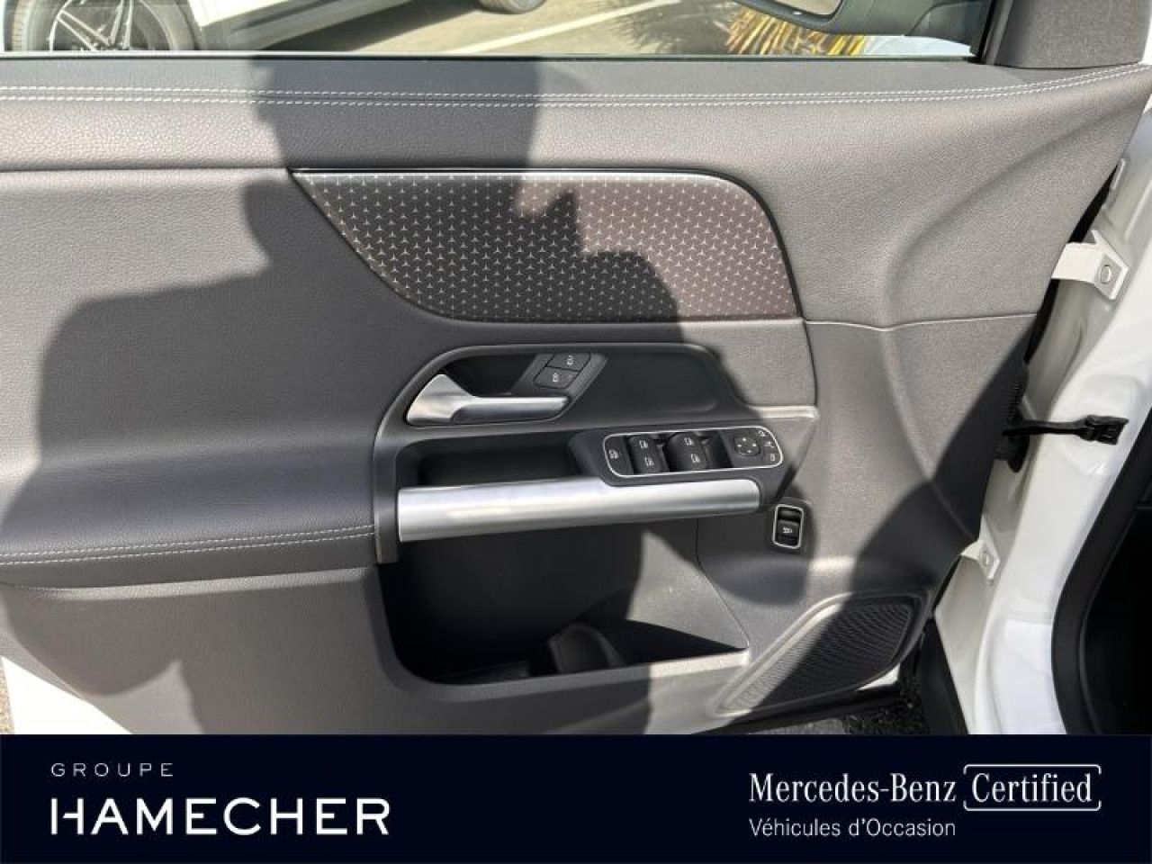 Photo du v&eacute;hicule 13 / 18