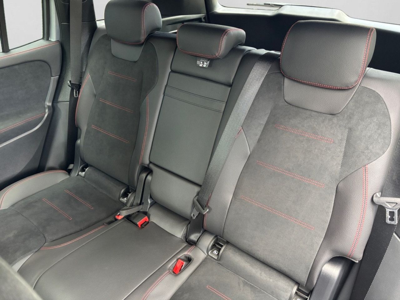 Mercedes-Benz GLB – Bild 9