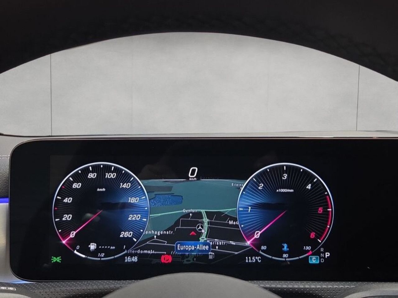 Mercedes-Benz CLA – Bild 12