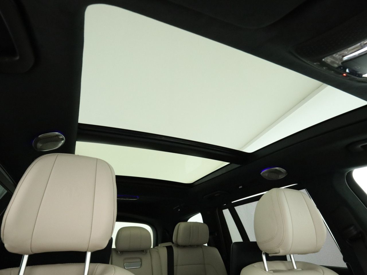 Mercedes-Benz GLS – Bild 21