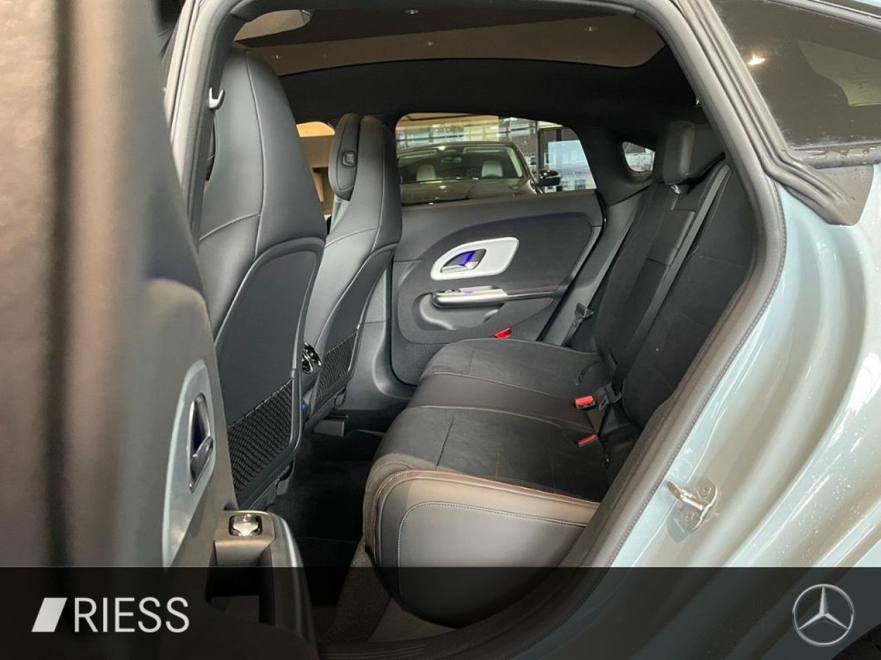 Mercedes-Benz CLA – Bild 4