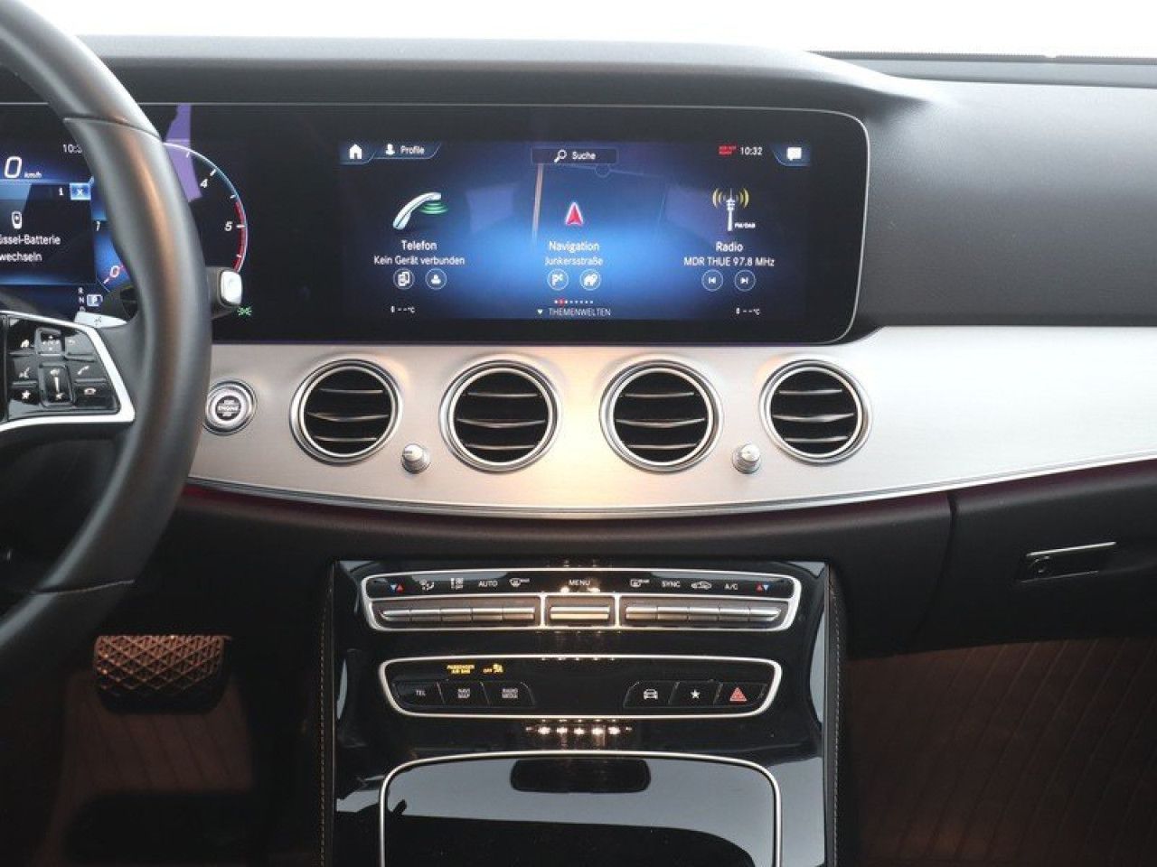 Mercedes-Benz E-Klasse – Bild 8