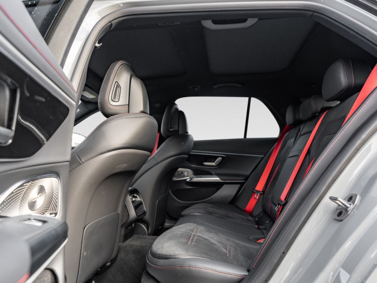 Mercedes-Benz E-Klasse – Bild 8