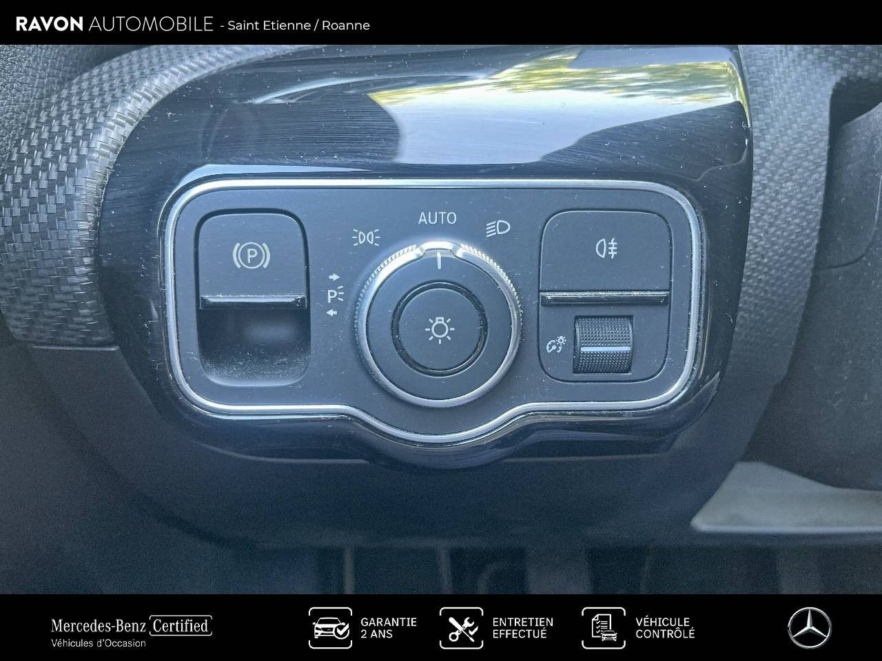 Photo du v&eacute;hicule 18 / 18