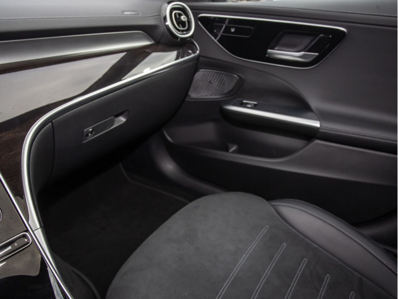 Fahrzeugbild 18 / 25