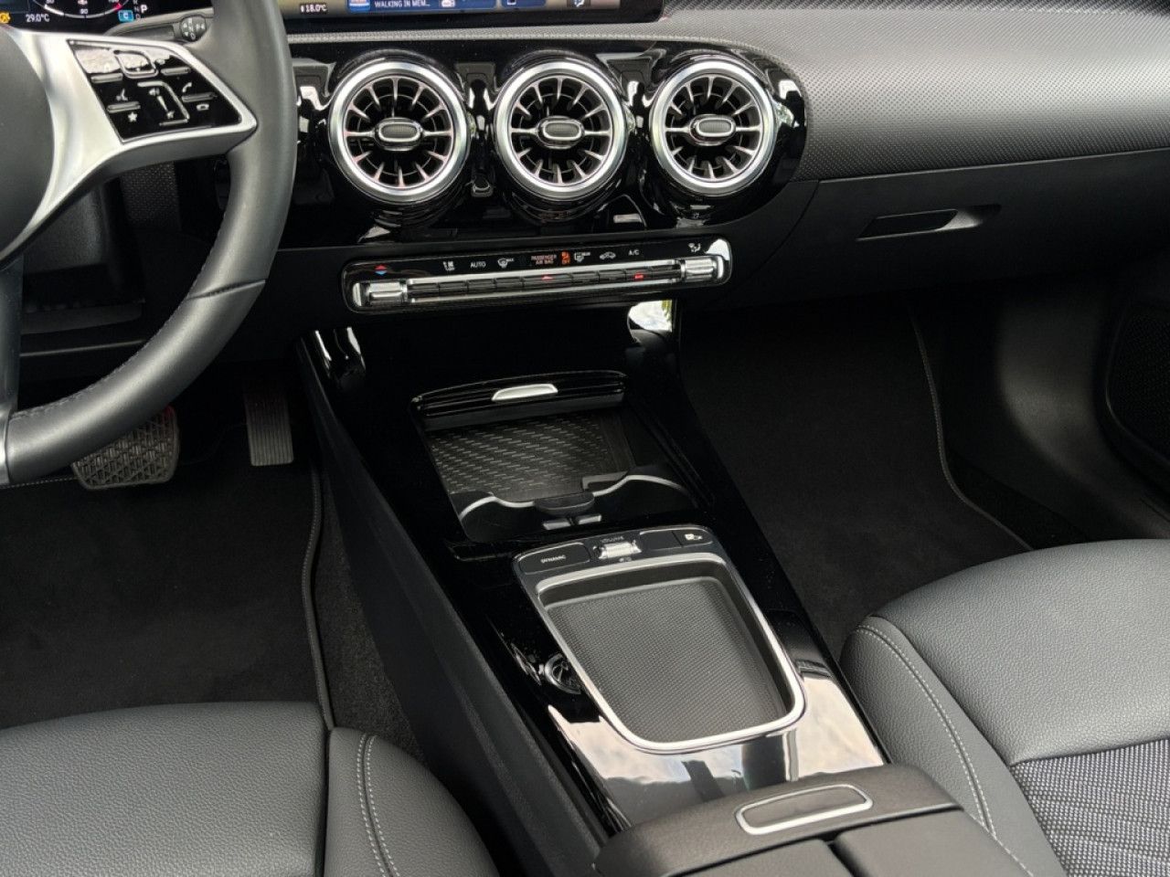 Mercedes-Benz CLA – Bild 7