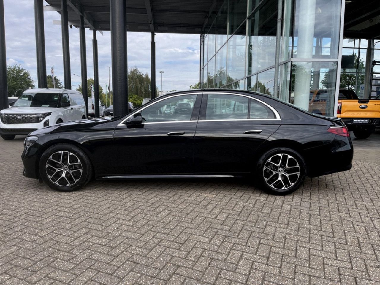 Mercedes-Benz E-Klasse – Bild 4