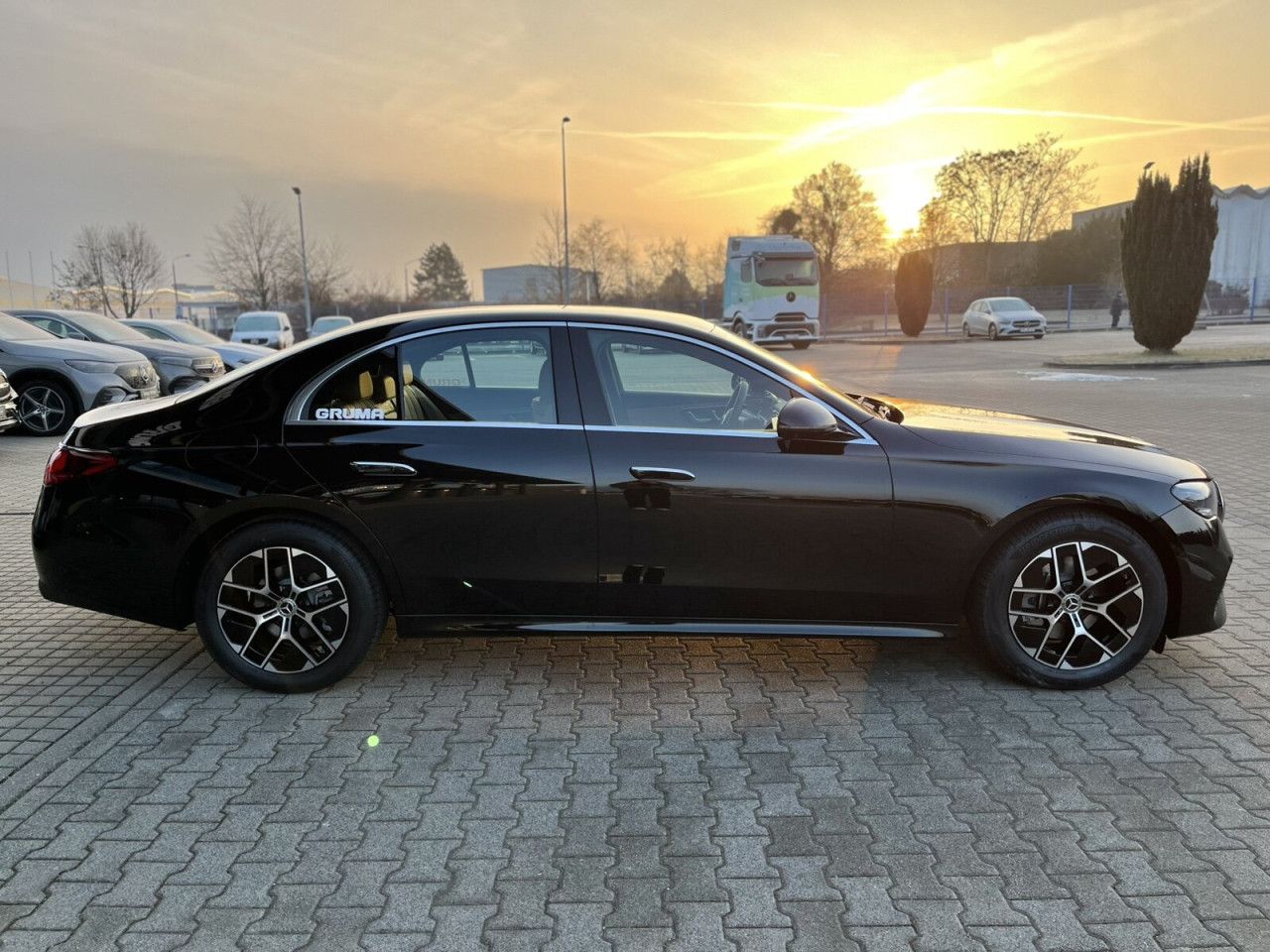 Mercedes-Benz E-Klasse – Bild 4