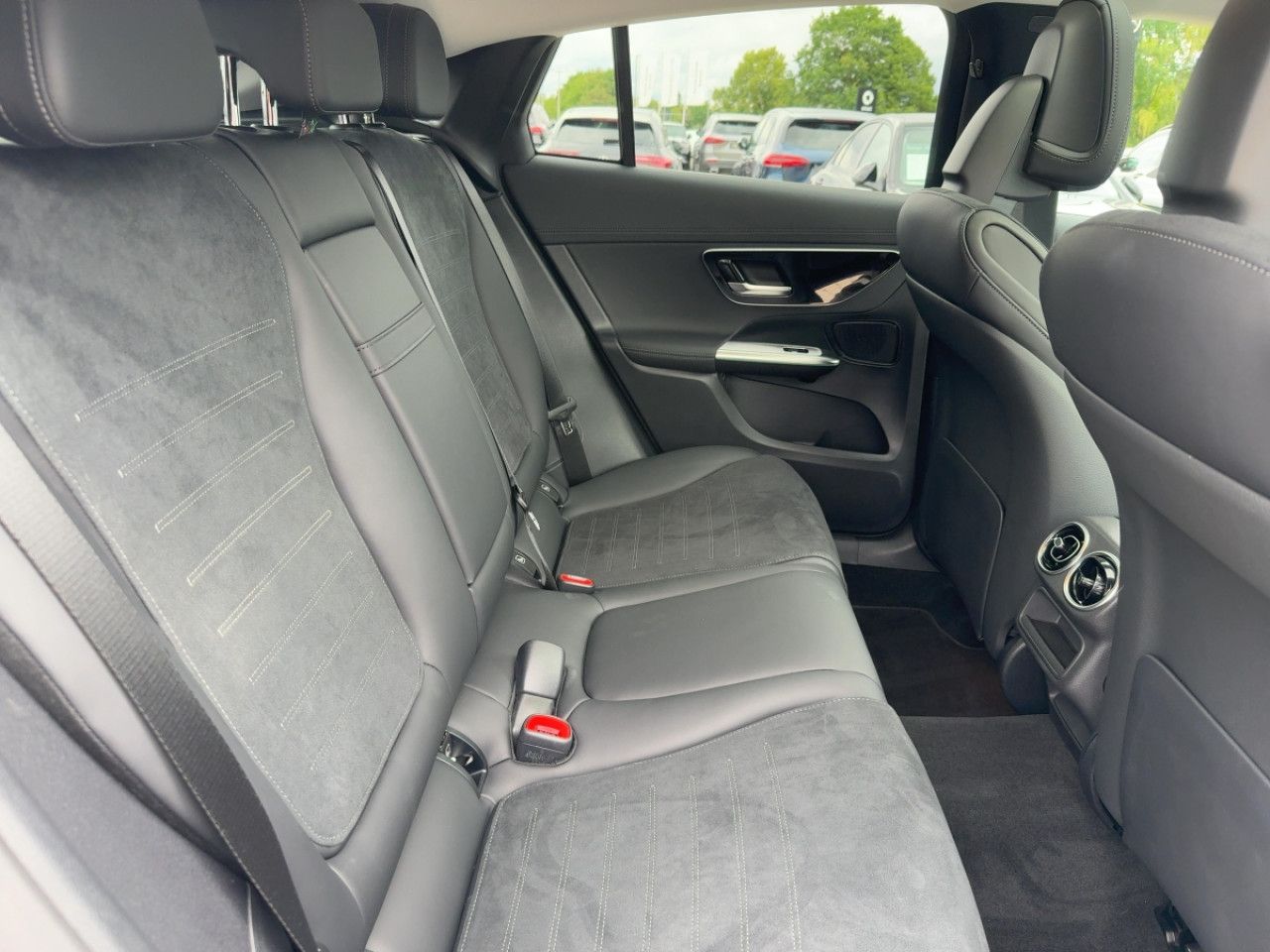 Mercedes-Benz GLC – Bild 7