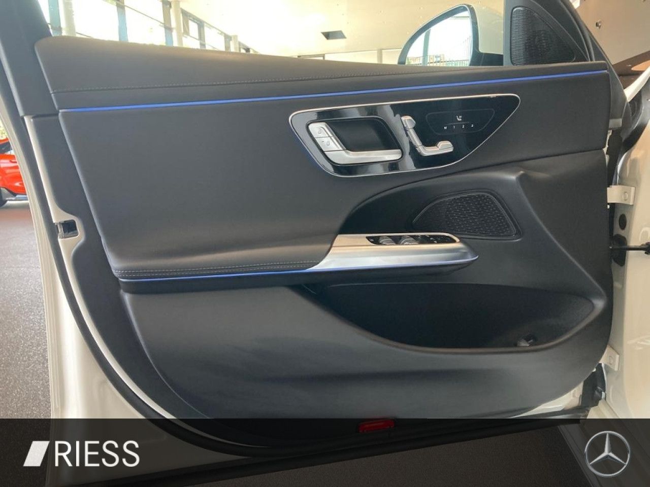 Mercedes-Benz E-Klasse – Bild 7