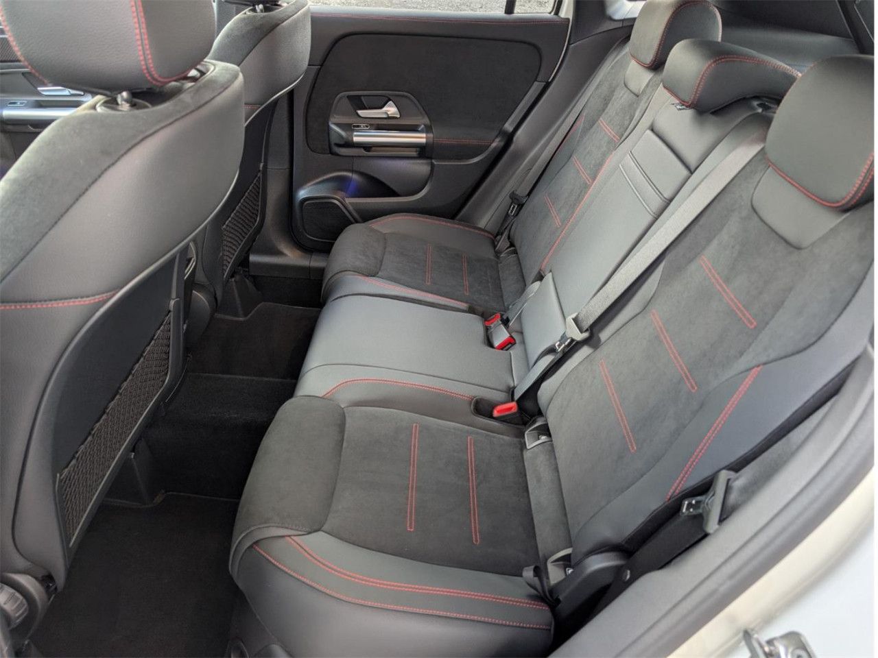 Fahrzeugbild 21 / 26