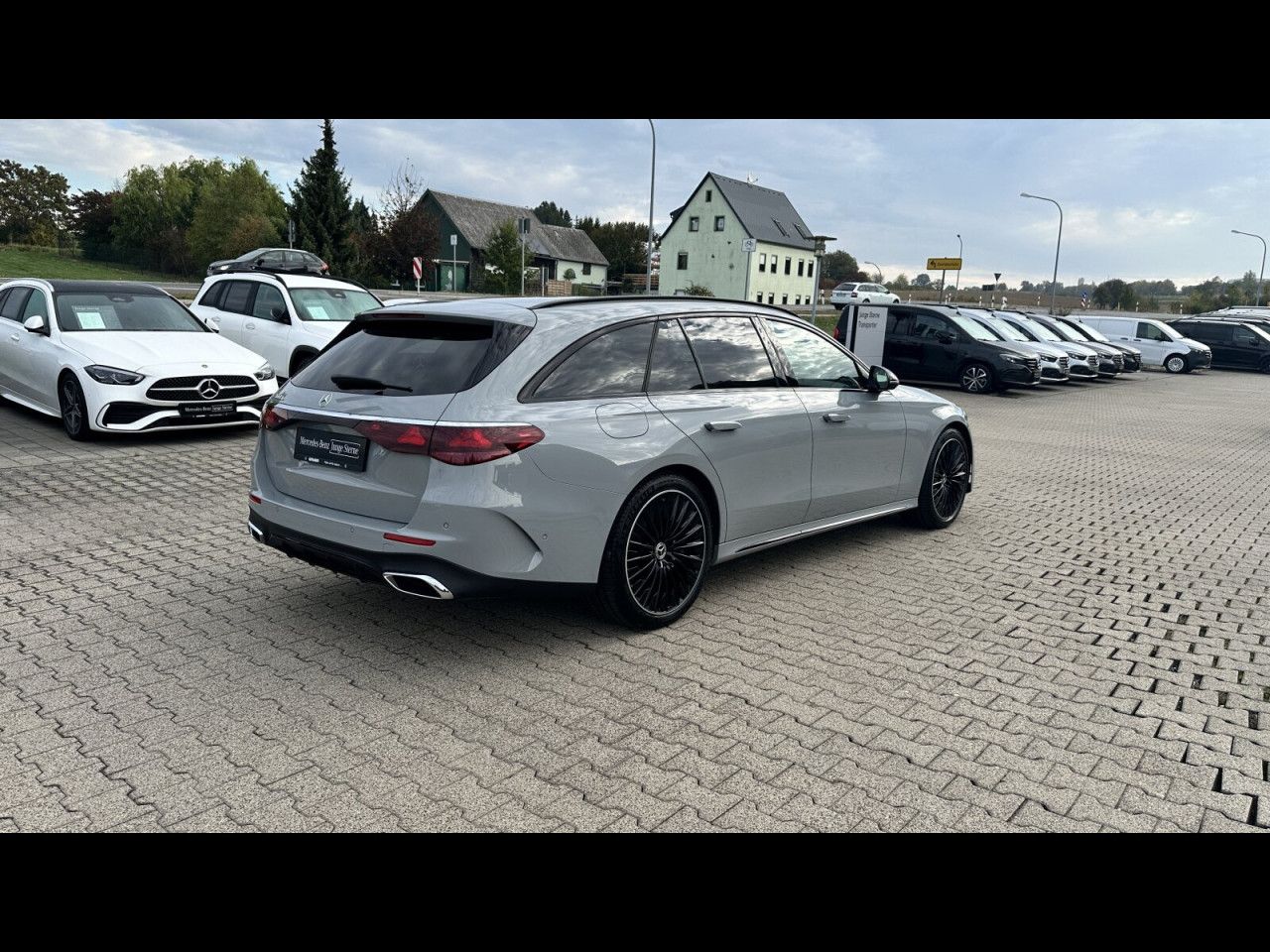 Mercedes-Benz E-Klasse – Bild 6
