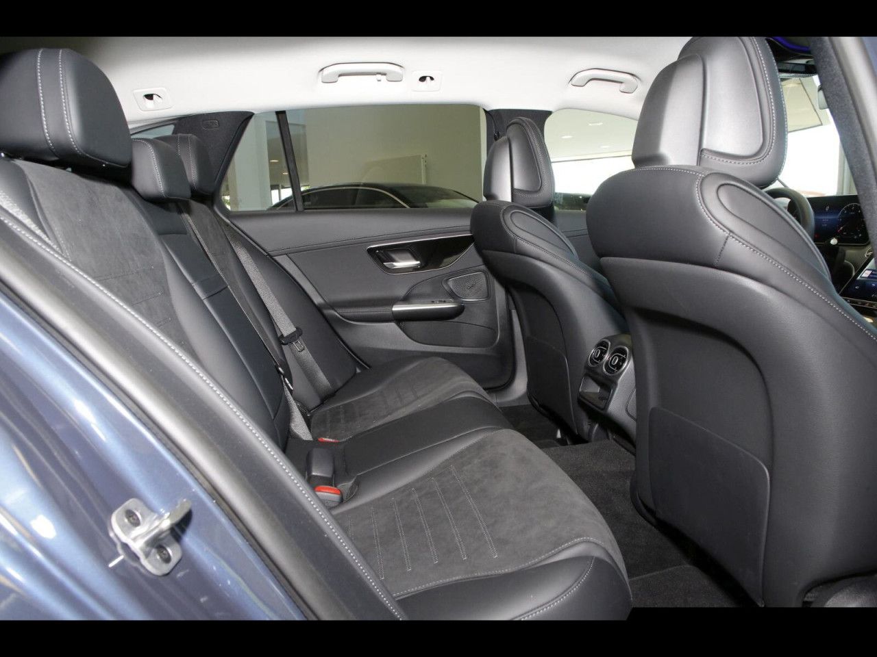Mercedes-Benz C-Klasse – Bild 9