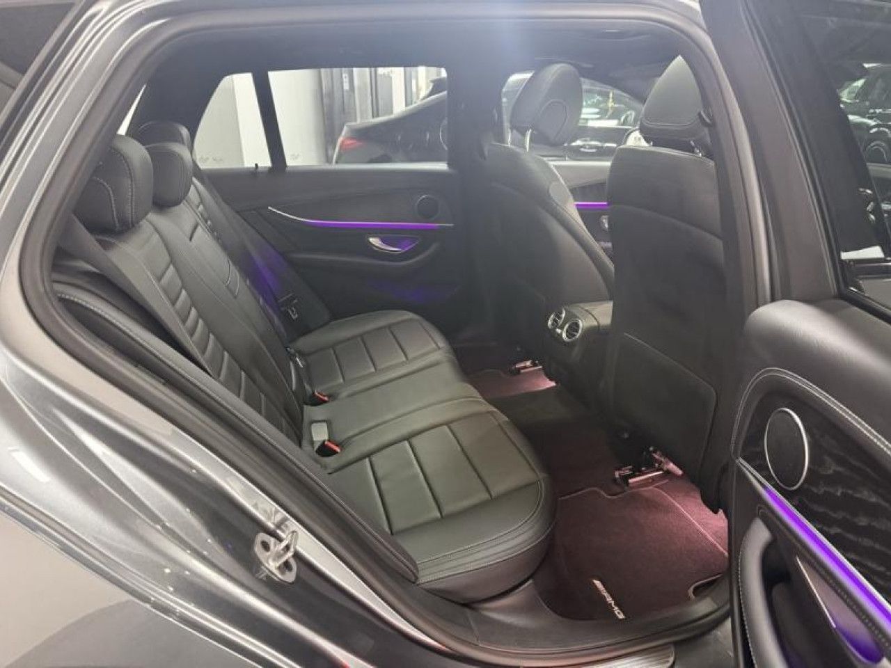 Photo du véhicule 14 / 18