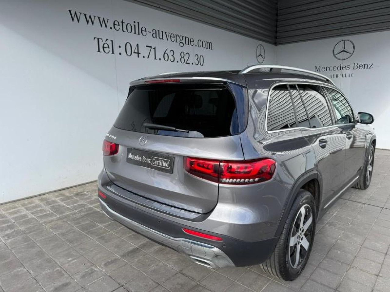 Photo du v&eacute;hicule 9 / 18